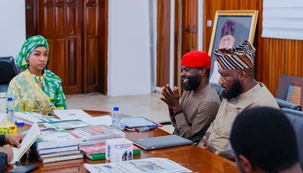 First Official Meeting with the Minister of Tourism
